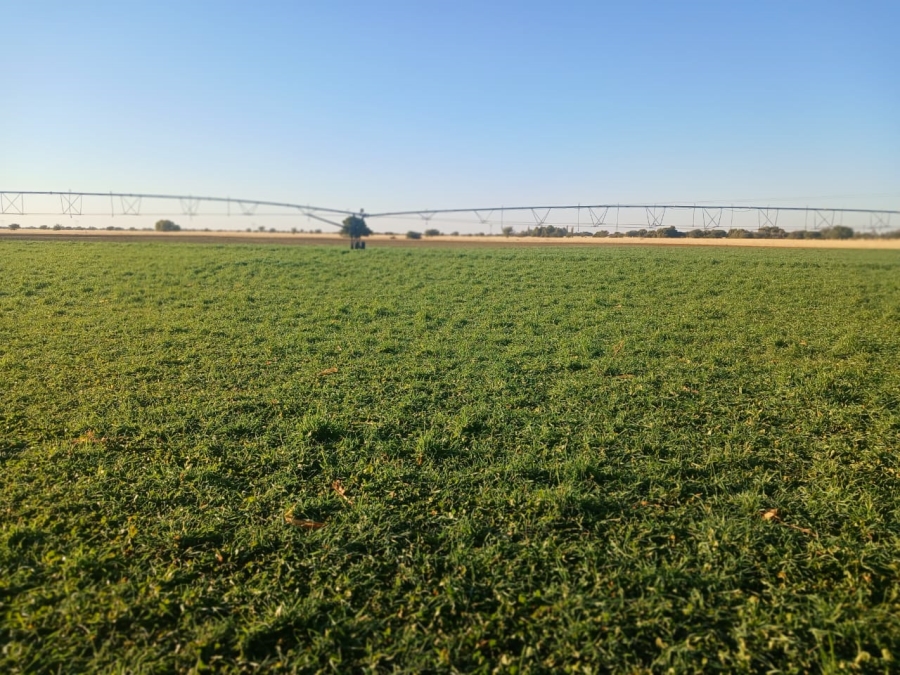  Bedroom Property for Sale in Vryburg Rural North West